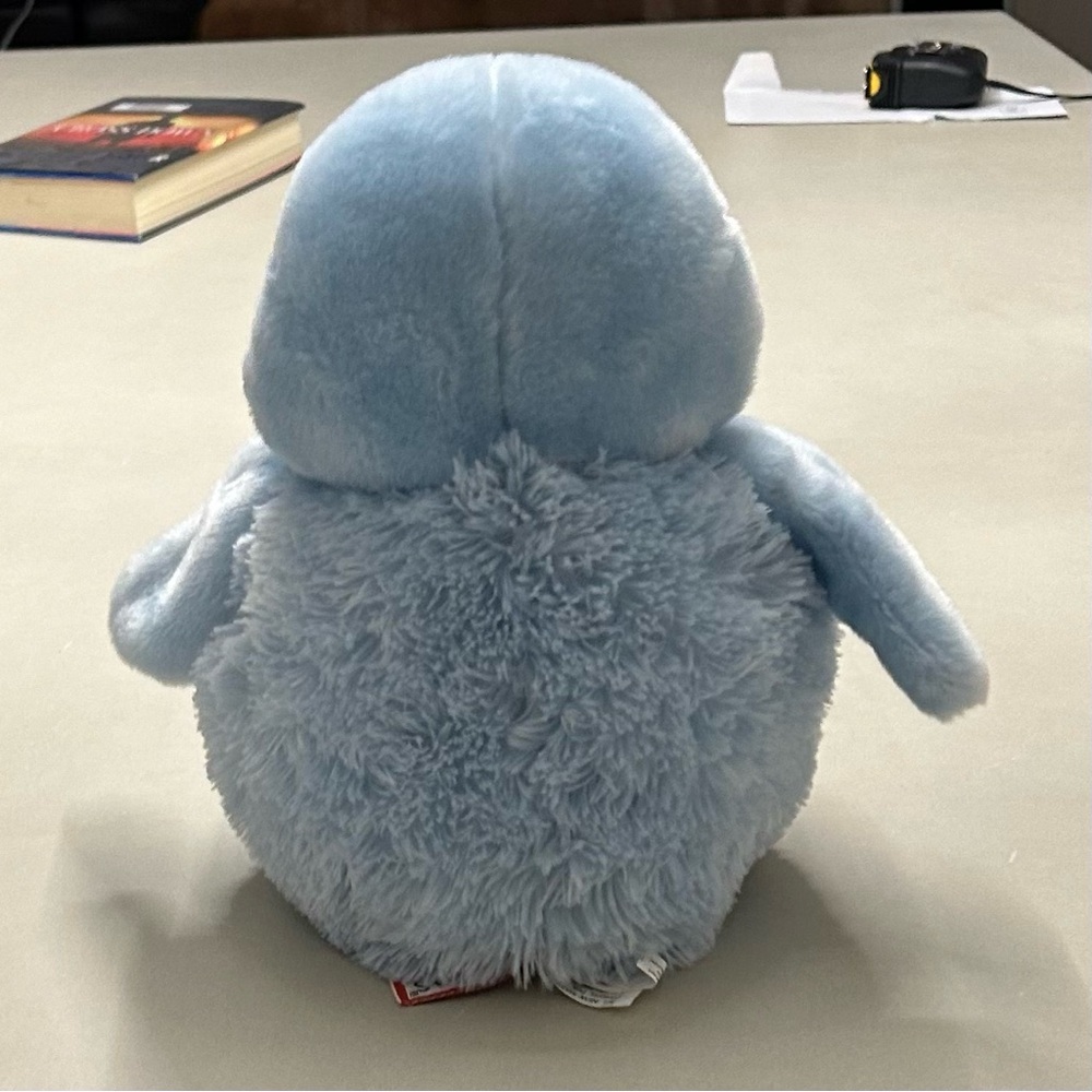 Squibbles Penguin Puff ,light blue and white
By Douglas - Picture 4 of 5